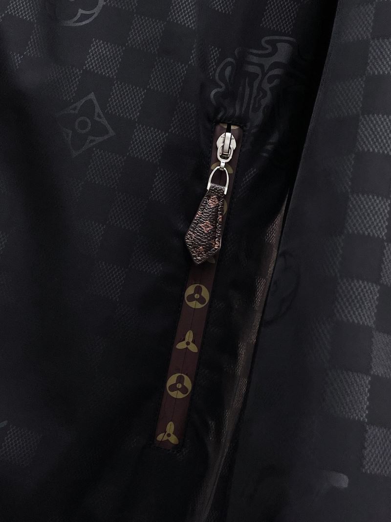 Louis Vuitton Outwear